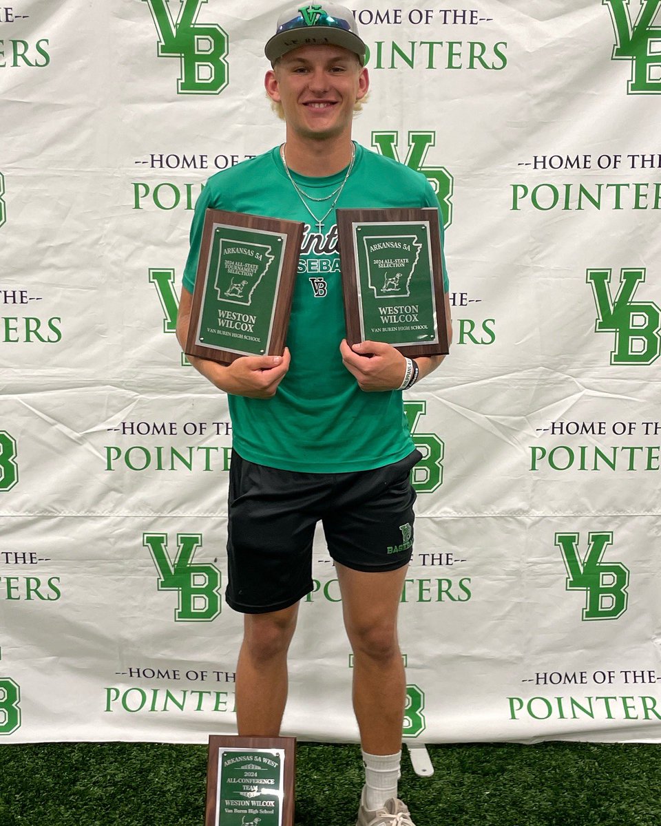weston_wilcox13's tweet image. End of sophomore season stats
IP-53 
SO-66
HITS-26
HR-1
RBI-20
SB-21
5A west All conference 
5A All state 
5a All state tournament
@VBSDbaseball @ARPROSPECTS @arprospectcoach @Austin_allen1 @DFicociello25 @PBR_Uncommitted @PrepBaseballAR @PG_Scouting @BUncommitted