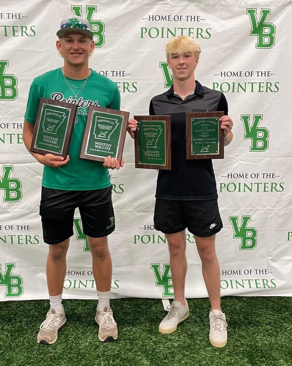 weston_wilcox13's tweet image. End of sophomore season stats
IP-53 
SO-66
HITS-26
HR-1
RBI-20
SB-21
5A west All conference 
5A All state 
5a All state tournament
@VBSDbaseball @ARPROSPECTS @arprospectcoach @Austin_allen1 @DFicociello25 @PBR_Uncommitted @PrepBaseballAR @PG_Scouting @BUncommitted