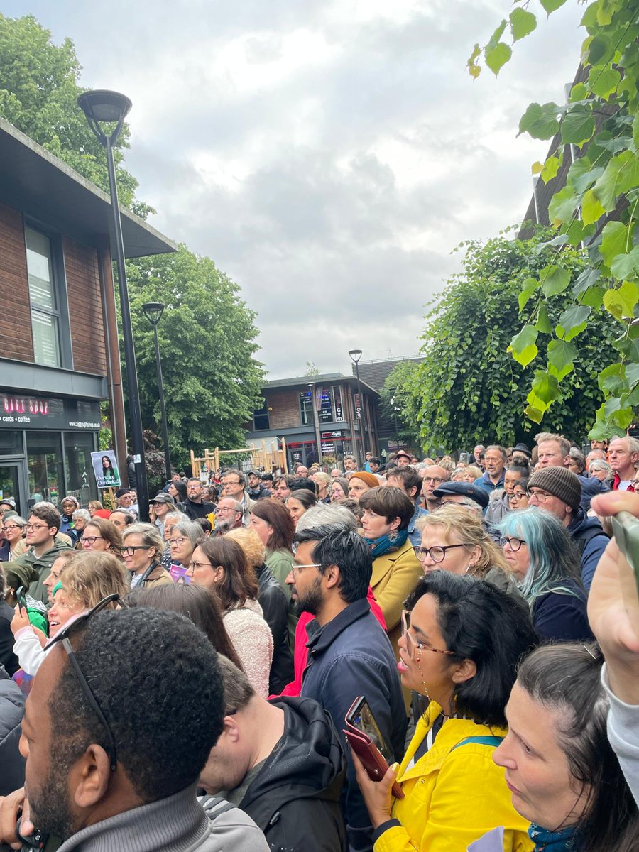 hanna dillon chalmers (@hannachalmers1) on Twitter photo A huge show of support for <a href="/faizashaheen/">Faiza Shaheen</a> amongst locals in C&WG. Speakers include local shopkeepers, a local Chingford dad, the owner of a kids acting school as well as local campaigners. So moving to see - after what has been, for so many of us, a very upsetting week. A huge show of support for <a href="/faizashaheen/">Faiza Shaheen</a> amongst locals in C&WG. Speakers include local shopkeepers, a local Chingford dad, the owner of a kids acting school as well as local campaigners. So moving to see - after what has been, for so many of us, a very upsetting week.