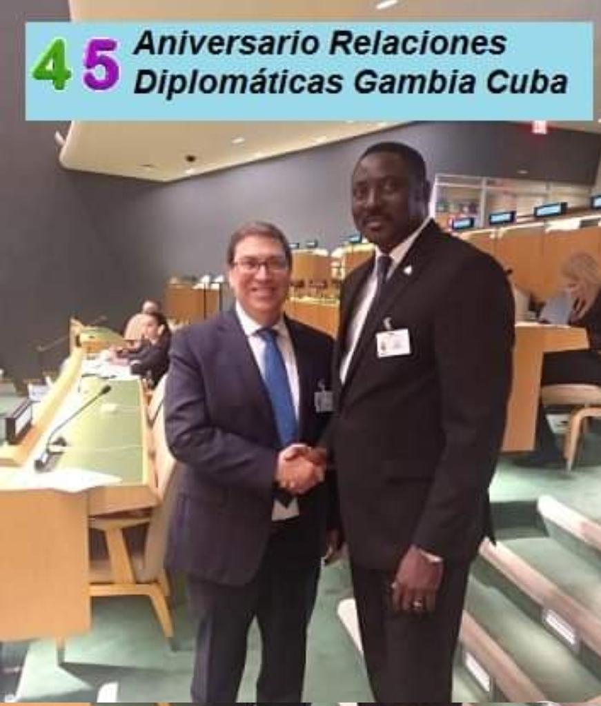 Canciller gambiano ratifica firme solidaridad con #Cuba en su lucha #ContraElBloqueo y expresa el más sincero agradecimiento por el apoyo de Cuba a esta nación del occidente africano, particularmente en el sector de la #Salud. #CubaVsBloqueo #45cubagambia #CubaCoopera
