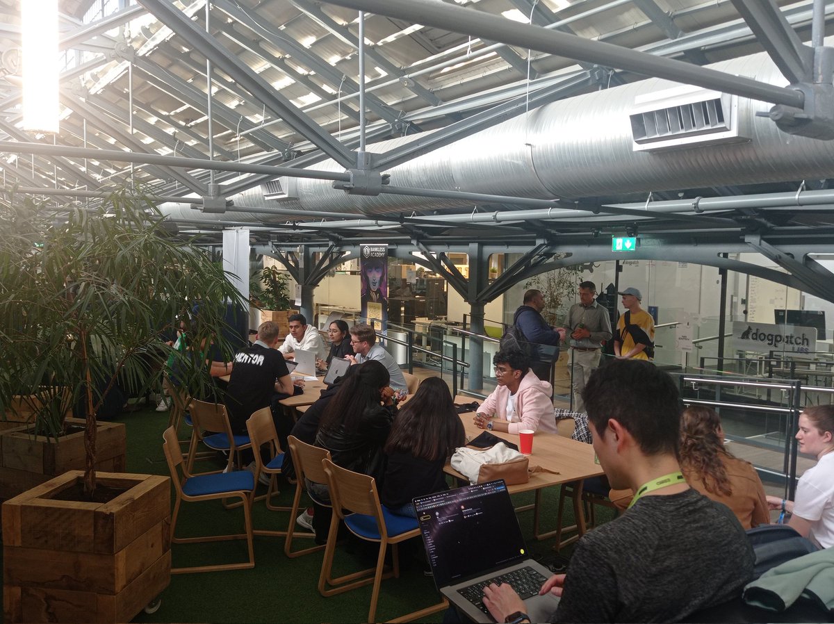SEEBLOCKS_eu's tweet photo. Meet @fidgettwidget , a member of @SEEBLOCKS_eu Strategy Board who is today at #ETHDublin to animate the "Hacking Eth.Dublin - How to meet the standard” to provide a how-to guide on submiting a use case to the @isostandards 24878 new and emerging #blockchain use case. A great opportunity to hackers to learn from Fiona, one of the author's behind the development of the standard ❤️👩‍🎓https://t.co/vWIOjgutSv