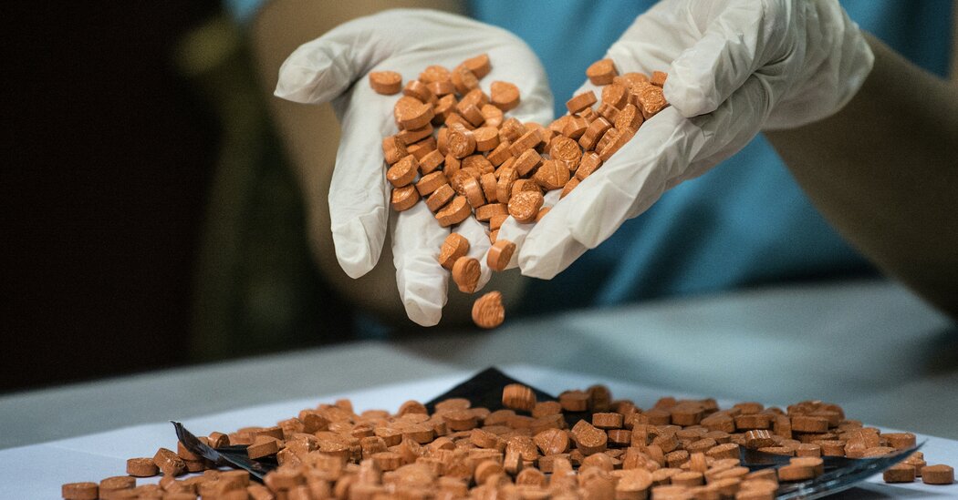 FDA Reviews MDMA Therapy for PTSD, Citing Health Risks and Study Flaws dlvr.it/T7gDjC