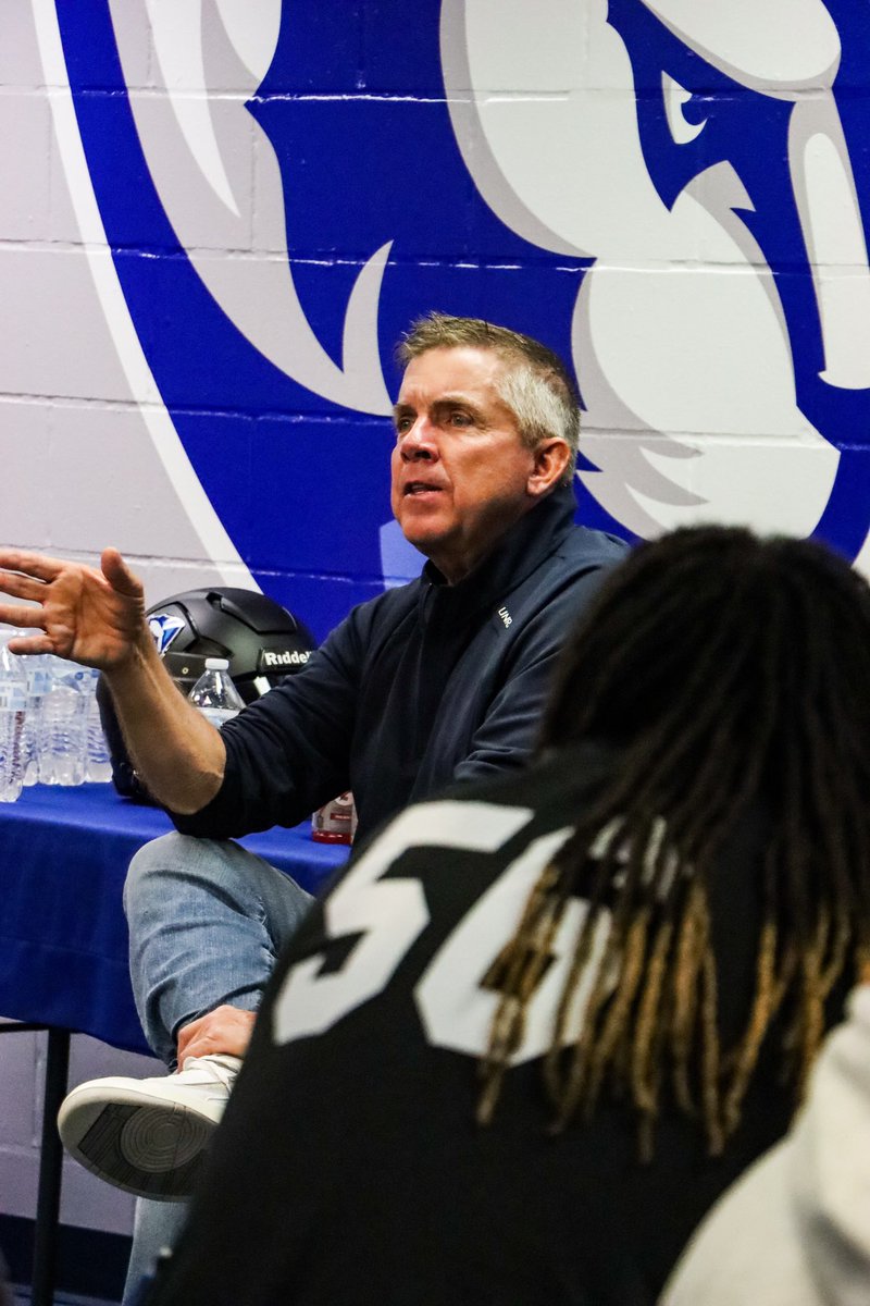 Eastern Illinois Football tweet media