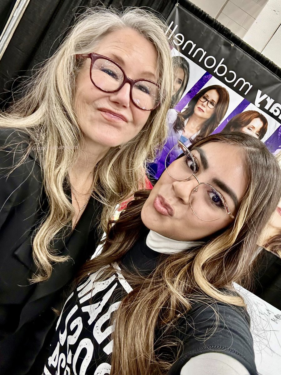 queenmarymcd's tweet image. This was the best weekend with my best girl @jftb0428 and the space parents!💗💗
#MaryMcDonnell #EdwardJamesOlmos