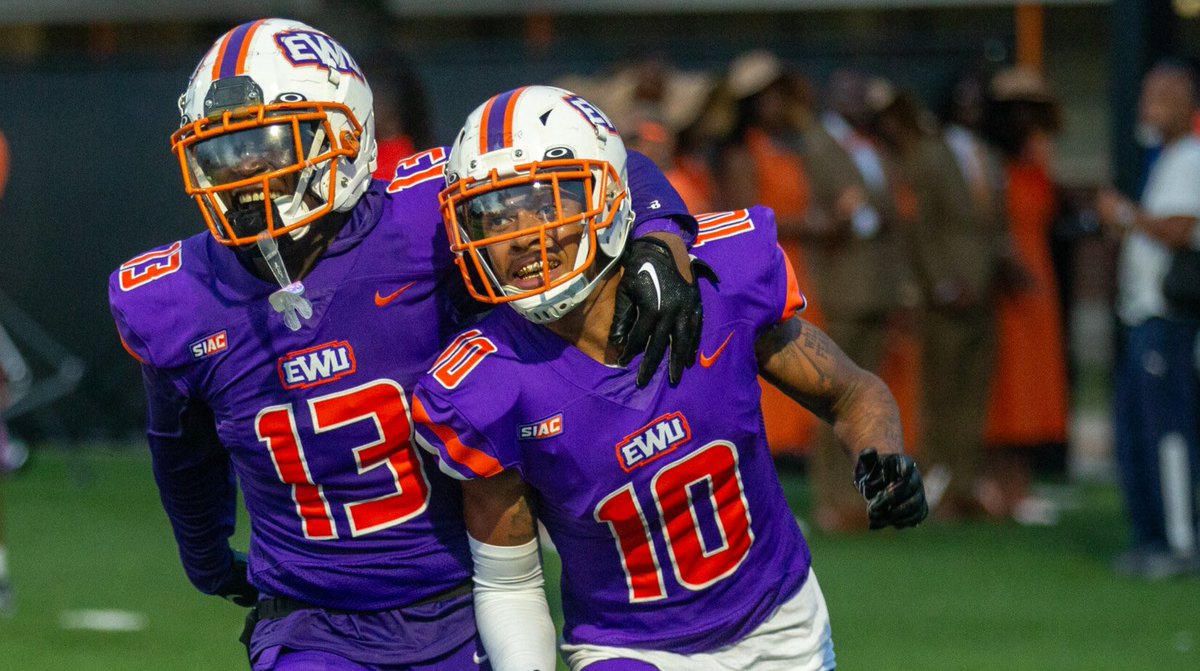darrylgroves5's tweet image. Blessed to receive my second offer from Edward Waters University 
#AGTG
@CoachTroyTaylor @DaemonDameon @elite360recruit