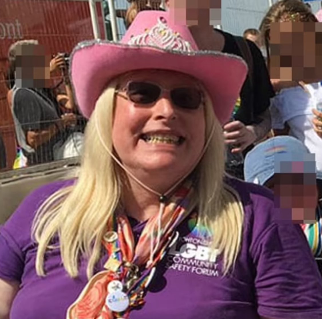 SoniaRGallego's tweet photo. Not one mention of the fact that the suspect is a trans-identifying man. 
It calls the suspect a woman. 
Not even a ‘trans woman’ - but a “woman”. 
This is a serious abnegation of the BBC’s impartiality code.  
@Baroness_Nichol @JournalismSEEN https://t.co/Rhsgl2mBEQ