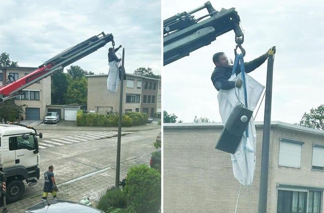 Their bucket looks a little different than usual? 😅 

#OSHA #safety #fail #cosntructionfails #constructionDailyReports #Construction #contractors #builder #building #CDR #subcontractors #constructionworker #constructionmanager #constructionmanagement #generalcontractor