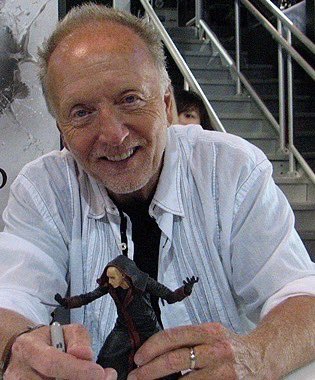 my favorite photos of tobin bell (and by extension, john kramer), a 🧵:
