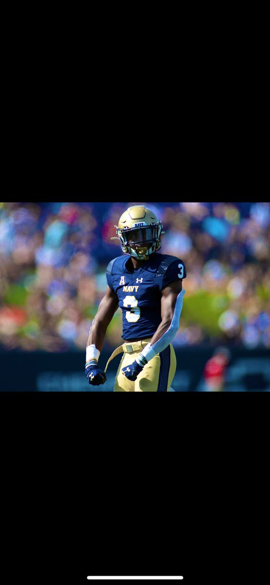 #agtg blessed to receive an offer from Navy! <a href="/NavyFB/">Navy Football</a> <a href="/MikeRoach247/">Mike Roach</a>