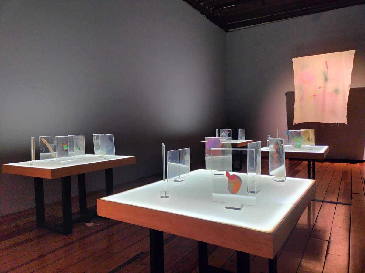 MuseoCiudadMX's tweet photo. #Exposicion #conocenos 

Este #findesemana ven a conocer la exposición 'Amarillo Neus. Develar Rosa' de #MariaCerdáAcebrón.

Fabricada mediante #diagramas, #pinturas, #textiles, #fotografías y etc.

🗓 Visítala de martes a domingo, de 10 a 17:30 horas https://t.co/TpiYfKozwT