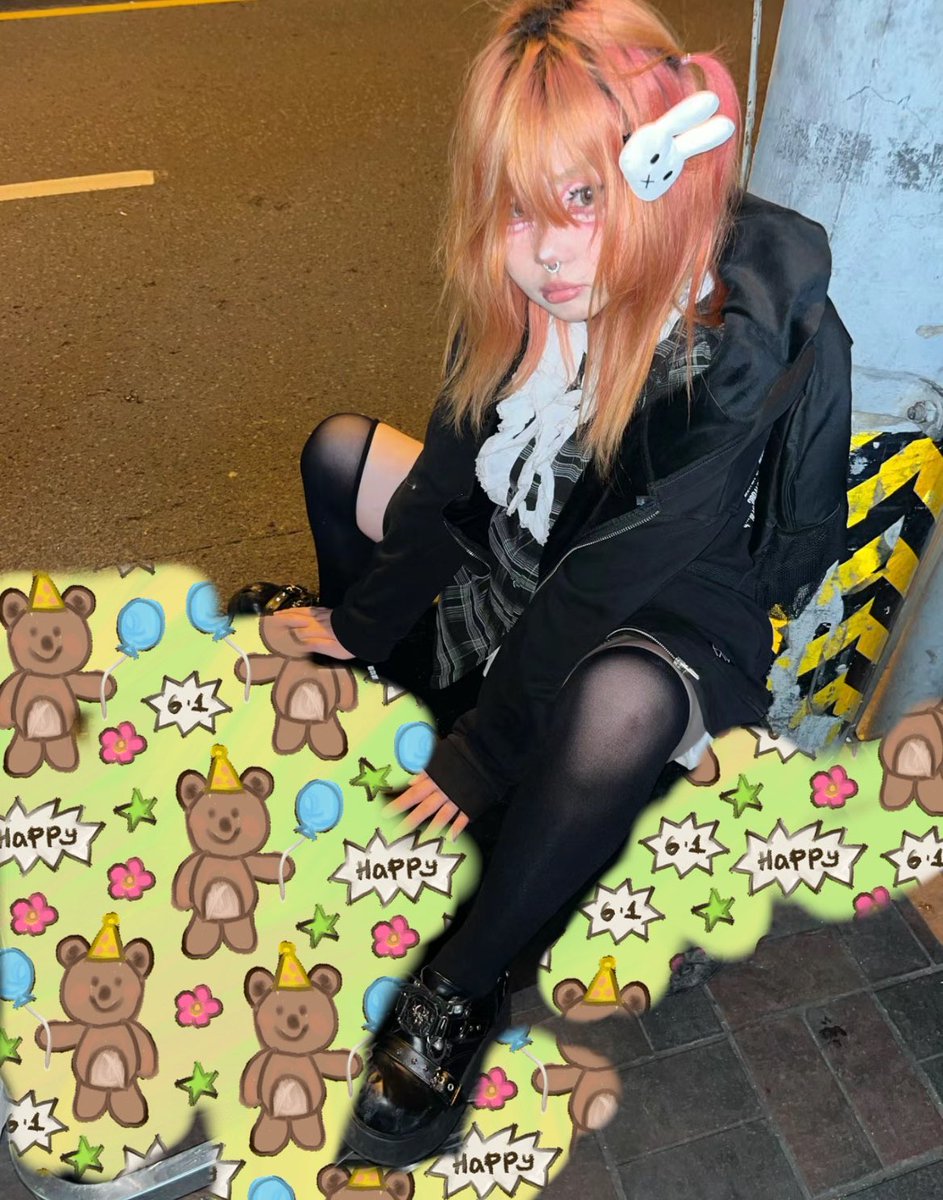 AprilDemet76754's tweet photo. https://t.co/wNikUIauJF