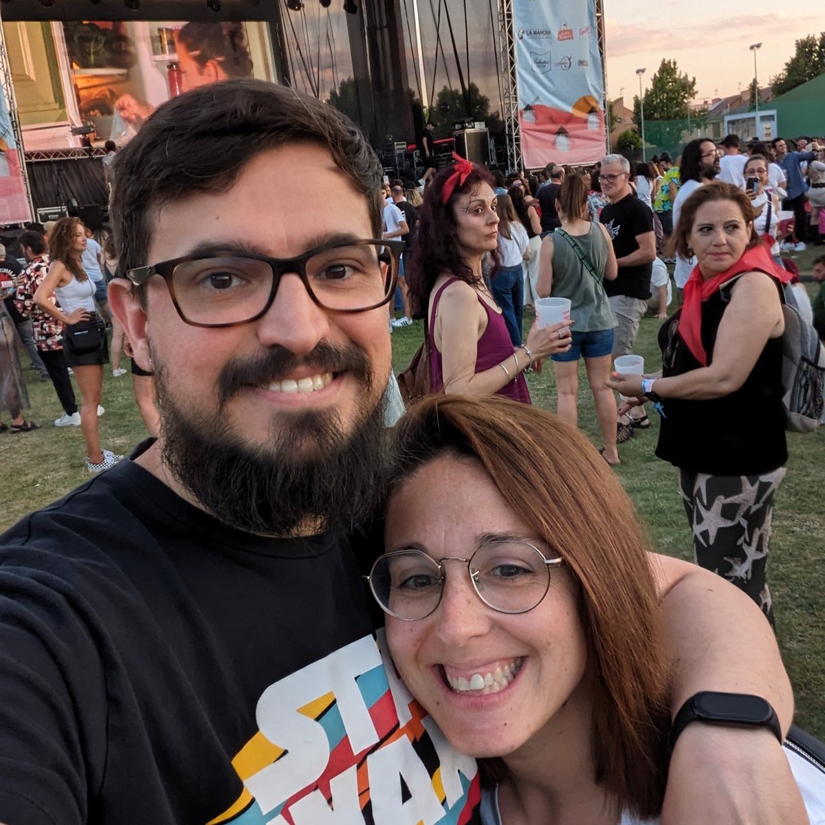 Hacía tiempo que no íbamos de festival, pero es que lo han montado en nuestra ciudad 😎
#EsAlcázar <a href="/Festial_/">festial_lamancha</a>