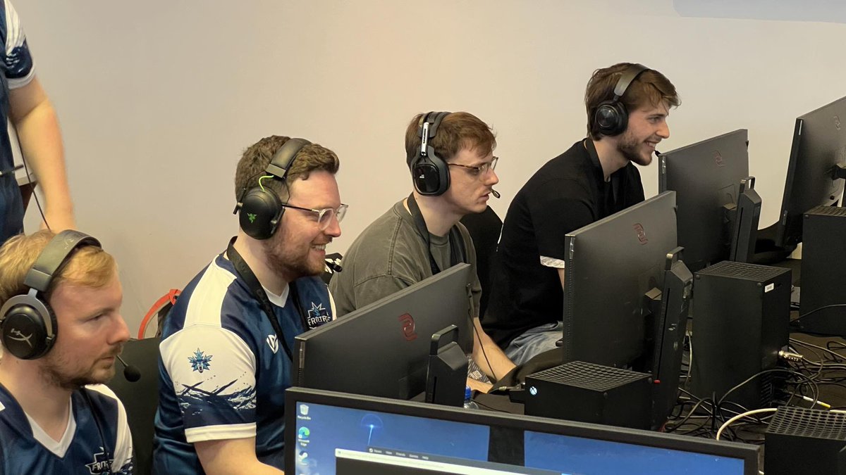 Hexed (@hexeddiff) on Twitter photo Placed top 24 in the HCS London open bracket with <a href="/TCalpin1/">TCalpin</a> <a href="/TxrryTibbz/">Txrry Tibbz</a> <a href="/pettifilou/">tuckze</a> coached by <a href="/MammothGB/">Luke | Mammoth</a>. Been a long day, but safe to say we gave our best in all the games and I’m proud of the Halo we played. The boys are goated 💕
Still plenty to play for, be back tomorrow! Placed top 24 in the HCS London open bracket with <a href="/TCalpin1/">TCalpin</a> <a href="/TxrryTibbz/">Txrry Tibbz</a> <a href="/pettifilou/">tuckze</a> coached by <a href="/MammothGB/">Luke | Mammoth</a>. Been a long day, but safe to say we gave our best in all the games and I’m proud of the Halo we played. The boys are goated 💕
Still plenty to play for, be back tomorrow!