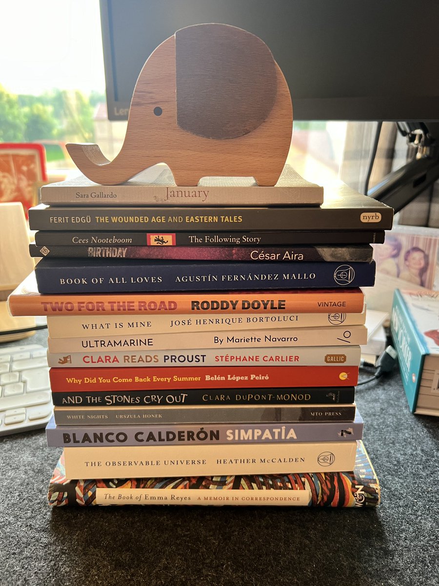 Mays read and reviewed on the blog a nice selection of books this last month