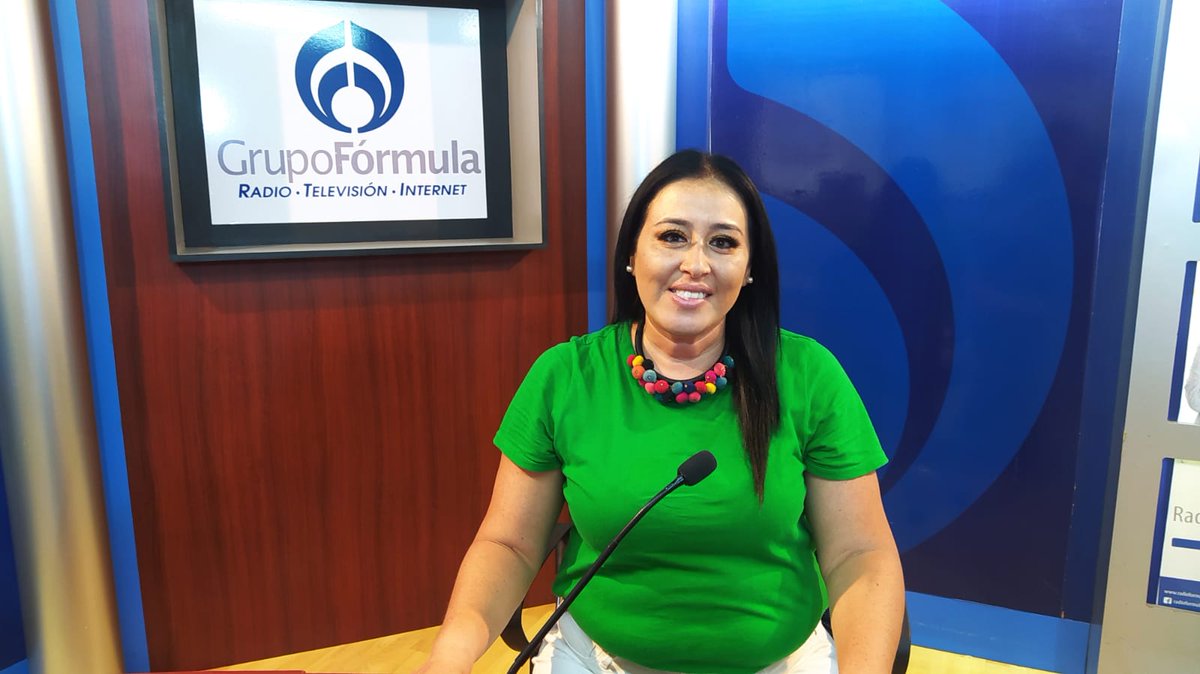 Iniciamos #FórmulaNoticiasMorelos con Tere Flores @TereFloresCar

por ***106.9 FM*** 📻 

Lo puedes oír en Internet en: 
🌐 radioformula.com.mx/morelos 

@perezhabib
#AbriendoLaConversación en #Cuernavaca #Morelos