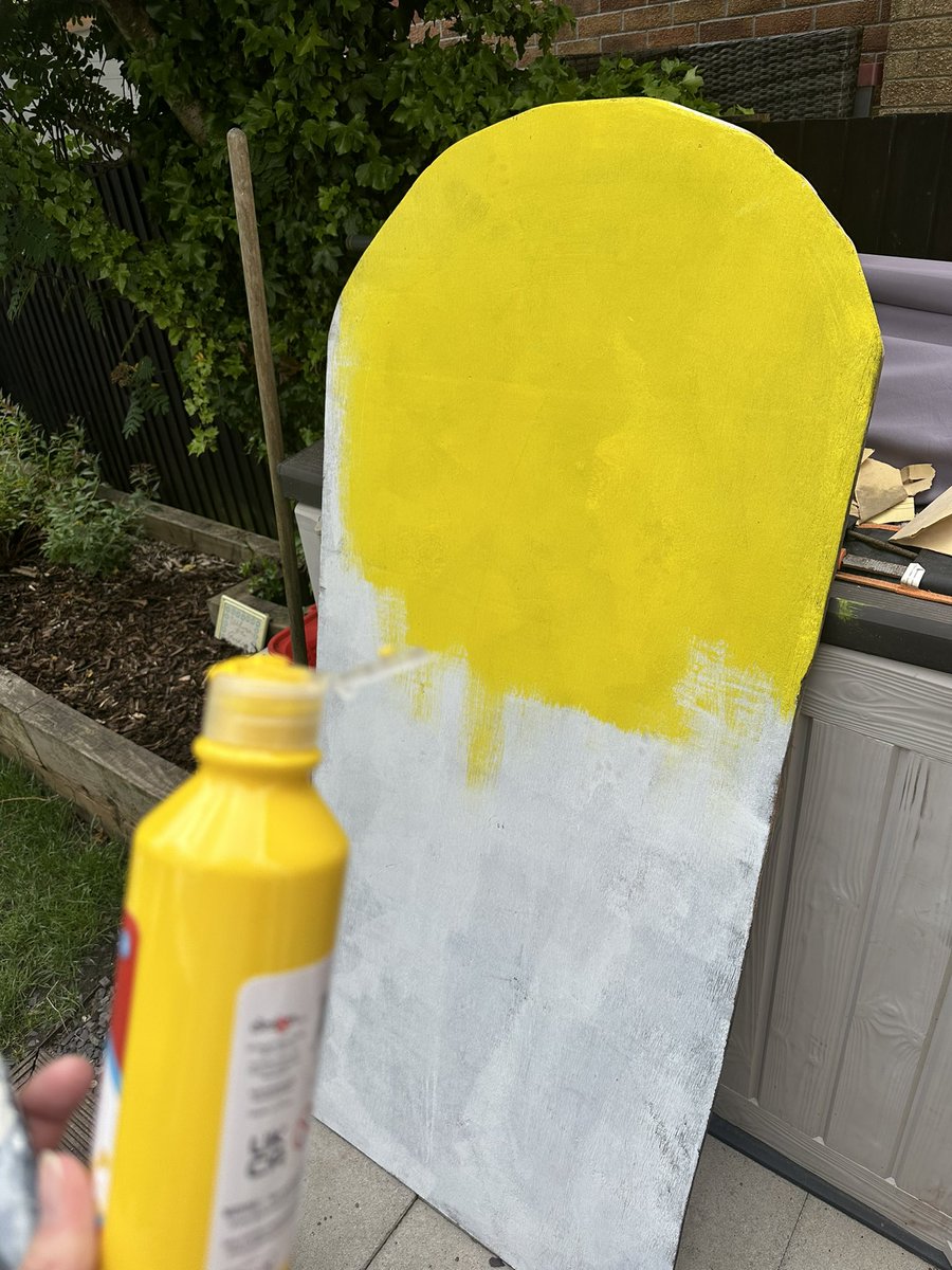 Miss M Thomas tweet media