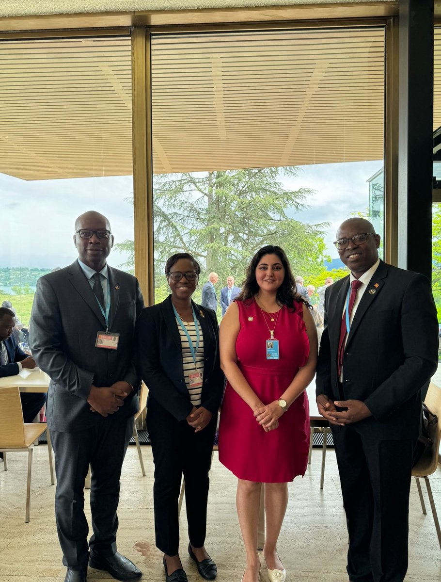 Katayoun S Madani MD MS FICS(Jr) (@smkaty) on Twitter photo It was a privilege to meet Honorable Philip Telesford Minister for Health of Grenada & members of delegation to #WHA77! I found my calling in #GlobalSurgery as a medical student in Grenada & I am forever grateful to people of Grenada🇬🇩 <a href="/govgd/">Gov't of Grenada</a> <a href="/incisiongnd/">InciSioN GND</a> <a href="/StGeorgesU/">St. George's University</a> It was a privilege to meet Honorable Philip Telesford Minister for Health of Grenada & members of delegation to #WHA77! I found my calling in #GlobalSurgery as a medical student in Grenada & I am forever grateful to people of Grenada🇬🇩 <a href="/govgd/">Gov't of Grenada</a> <a href="/incisiongnd/">InciSioN GND</a> <a href="/StGeorgesU/">St. George's University</a>