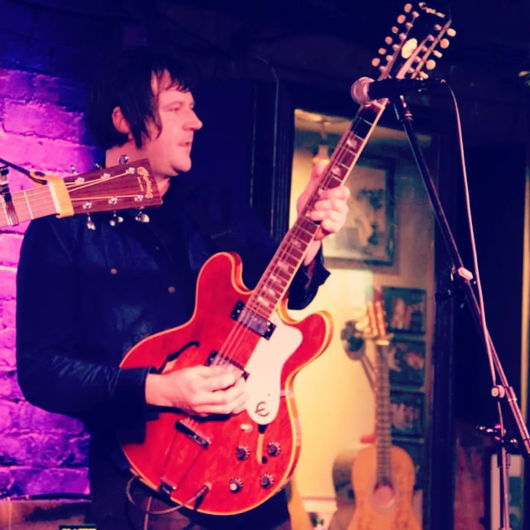 magic_seas's tweet photo. Liverpool 2nd set!
@TheCavernPub @ipofestival
📸 : David Staplehurst
#dreampop #indie #liverpool #thecavernpub #ipofestival https://t.co/co3bble0o3