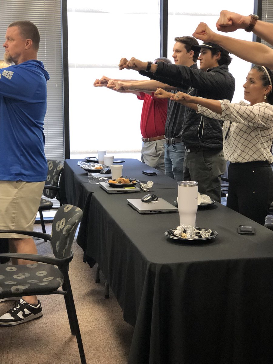 ColquittAshley's tweet photo. At Diamondback, we are not just prepping for a fantastic STEM camp; we're setting the stage for impactful classroom instruction all year long. Thank you to our dedicated teachers, partners, and volunteers who are dedicated to bringing their best to students across our community! https://t.co/EcnB2STeMW