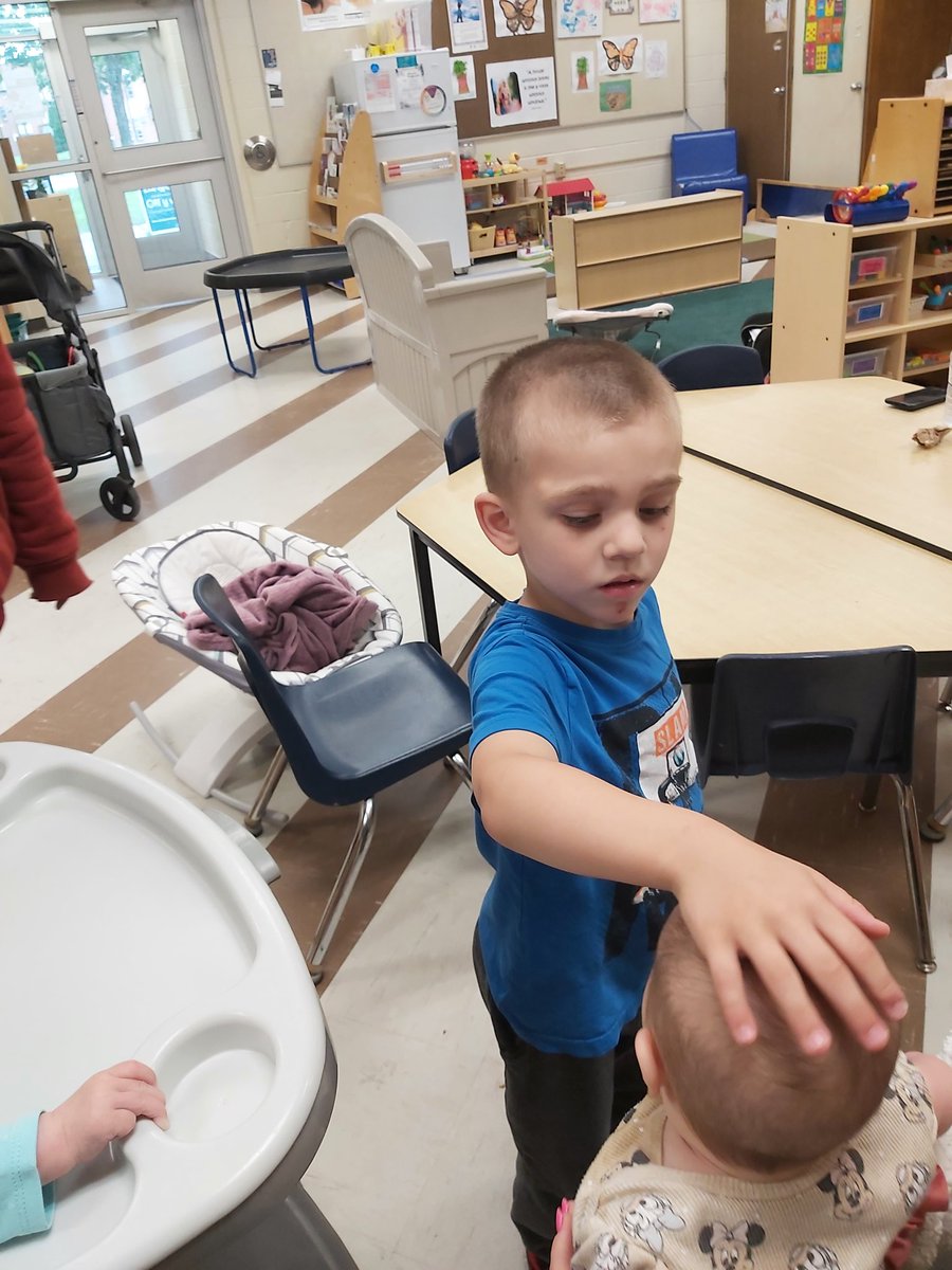 EarlyON-Roseville School tweet media