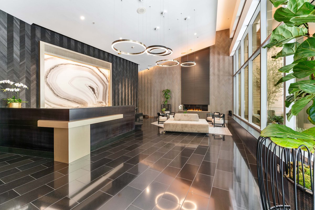 luxerediscovery's tweet photo. Experience Vibrant Living at EVO 1510 in Los Angeles. https://t.co/9gEjdDZ5rS