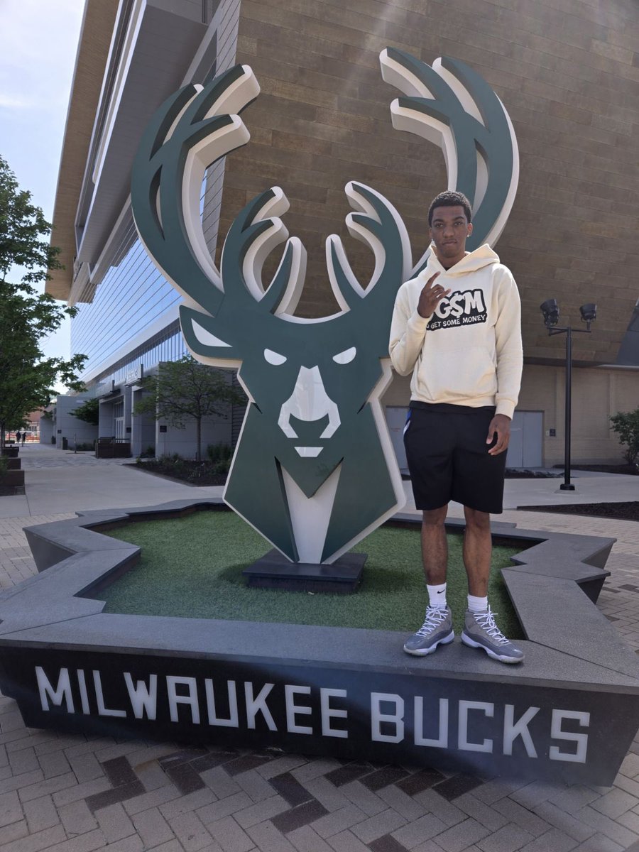 Autrey “A.C” Barnes tweet media