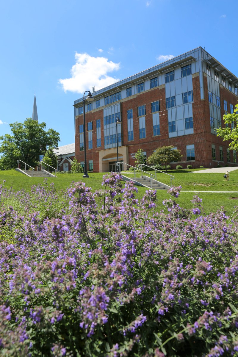 messiah_univ's tweet photo. Messiah, spring looks good on you π·ππΏπͺ»π
#springatmessiah #campusbeauty https://t.co/bBtV80YQbZ