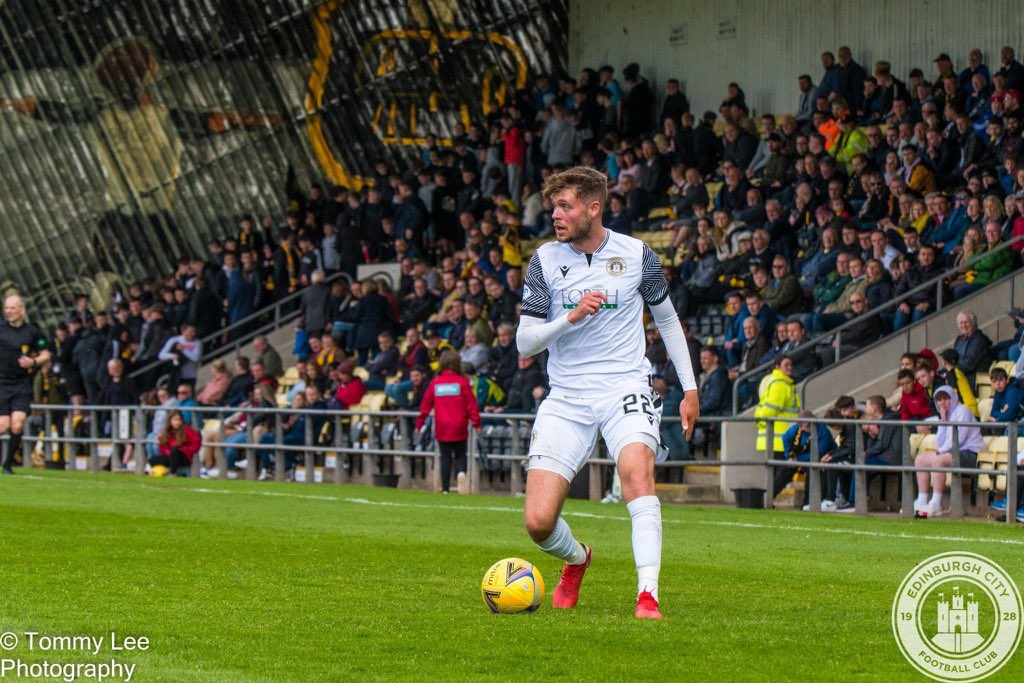 Happy birthday to promotion winning City legend, <a href="/CiaranBrian/">Ciarán Brian</a> 🙌🏻

#WeAreCity 🖤🤍