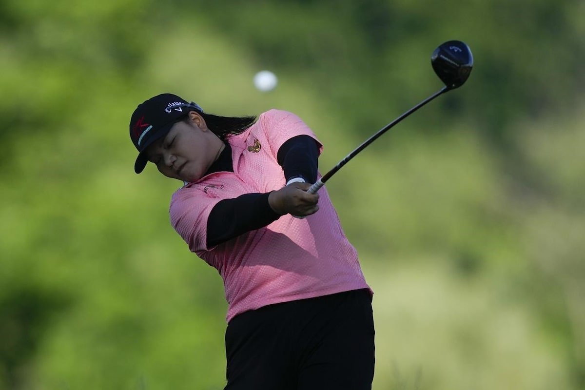 Meechai enjoys hot start and leads Women’s Open, Korda won’t be around to see it end theglobeandmail.com/sports/golf/ar…