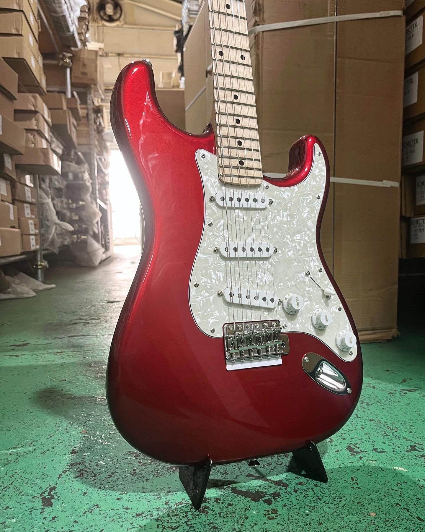 Schecter シェクター エレキギター 赤 SCHECTER GUITAR JPN on X: 