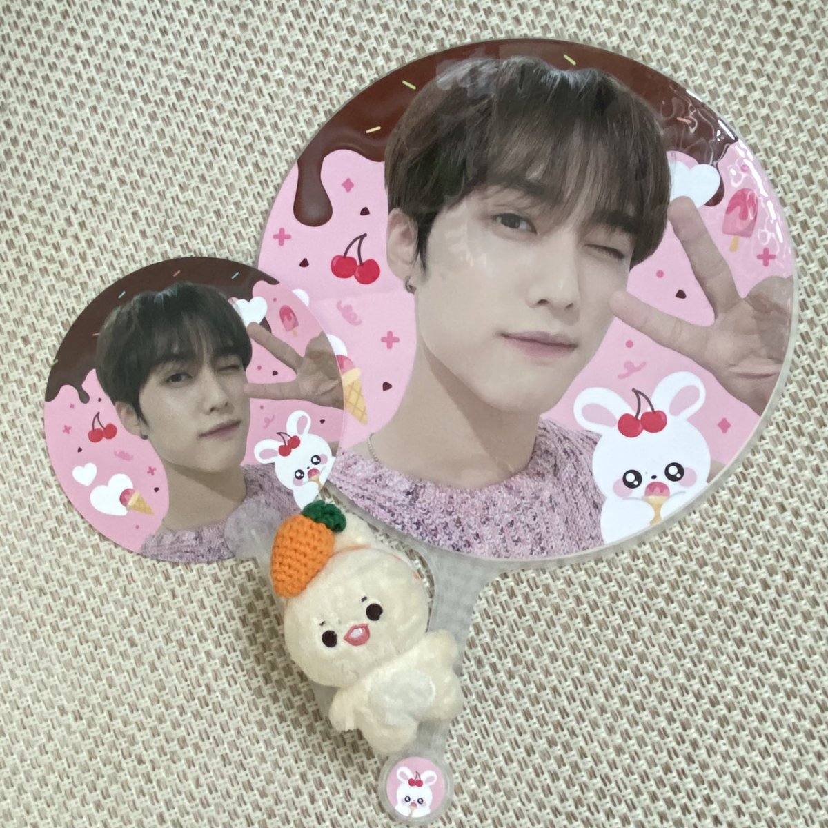 콥치와 너무너무 예뻐요 🥹 
콘서트 때 꼭 들고갈거예요
이벤트 감사합니다 💓💓💓