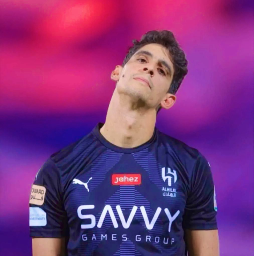 تصبح على خير 💙
<a href="/yassinebounou__/">Yassine Bounou | ياسين بونو</a>