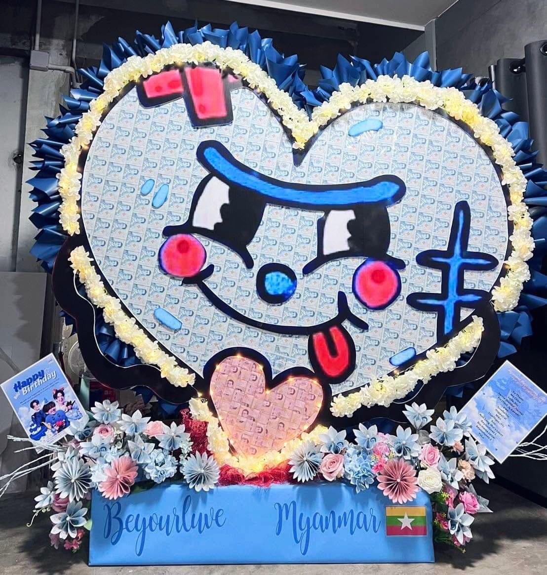 eikourluve's tweet photo. Thank u to all my sis who included in this project since we decided to save money per months almost one year ! This was a long journey and finally the result is so satisfying 💙 

we made it Myanmar Beyourluve 

#Biu30thBirthdayProjects
#BuildJakapan #Beyourluve 
@JakeB4rever https://t.co/ikc7o4GjAC