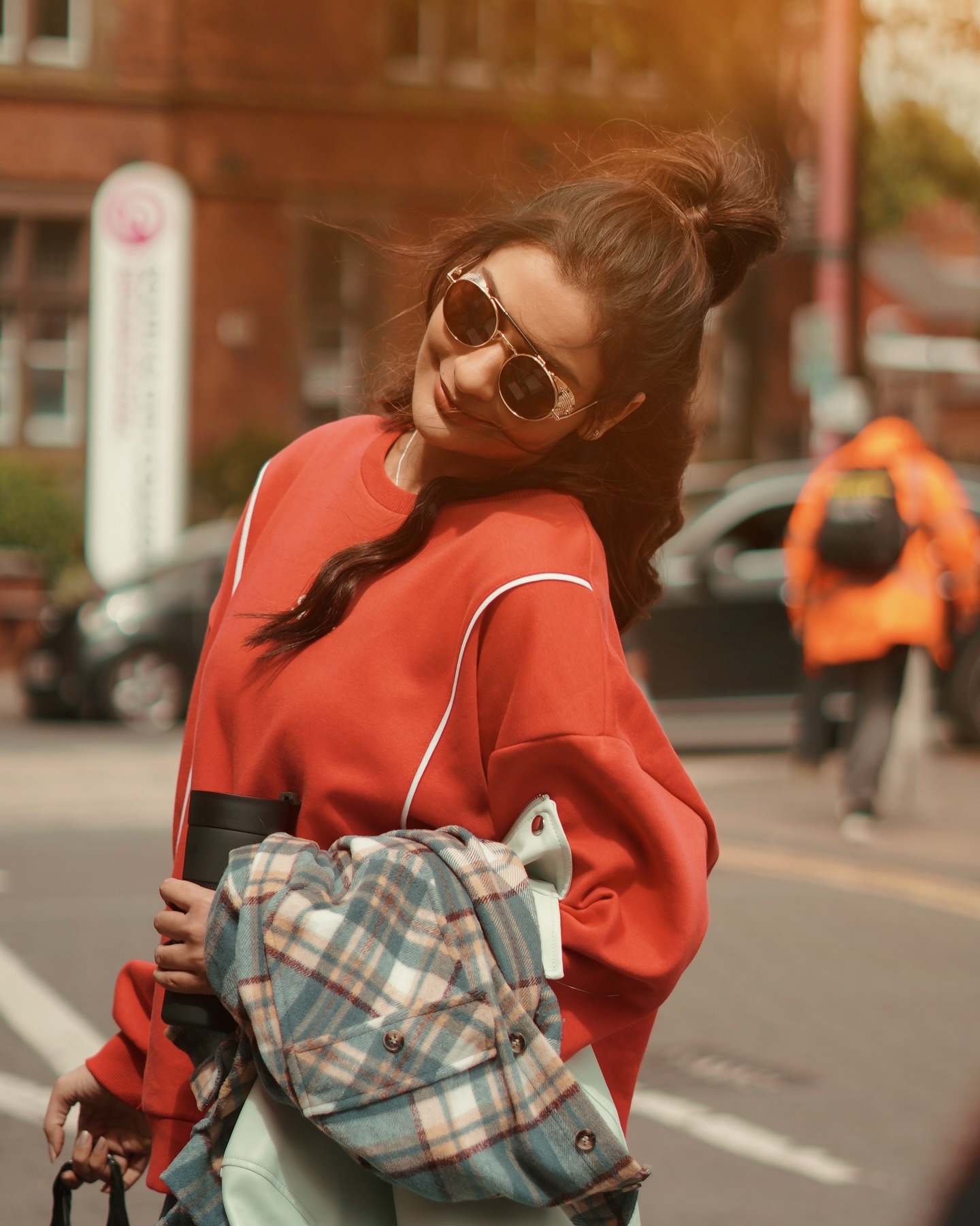 GO88P45a4AAOzL9?format=jpg&name=large