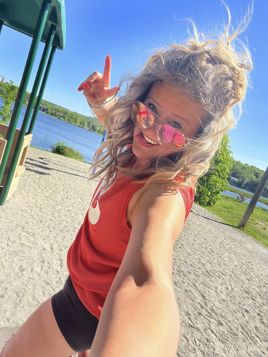 HeyItsMeMissJT's tweet photo. Cardio to work. Work. Calisthenics after work. #PlayStrongLiveStrong No shortcuts, just uplifts. #SlowGrindBetterThanNoGrind #PlaygroundWorkout #ParkFit #BodyweightWorkout #SweatingInTheSun #OutdoorFitness Fitness isn't a goal, it's a way of life. #FridayMotivation βοΈππ¦πͺπ₯΅ https://t.co/Q2LtxqyFoz