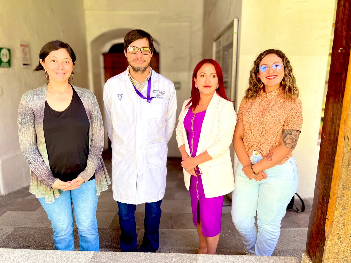 Hoy recibimos la visita técnica de la Msc. Poleth Rivera y PhD Alba Riera docentes universitarias de Ciencias Psicológicas @centralec  con el fin de realizar  labores de investigación científica en género y #saludmental en el #CAAESanLázaro 
#ElNuevoEcuadorResuelve