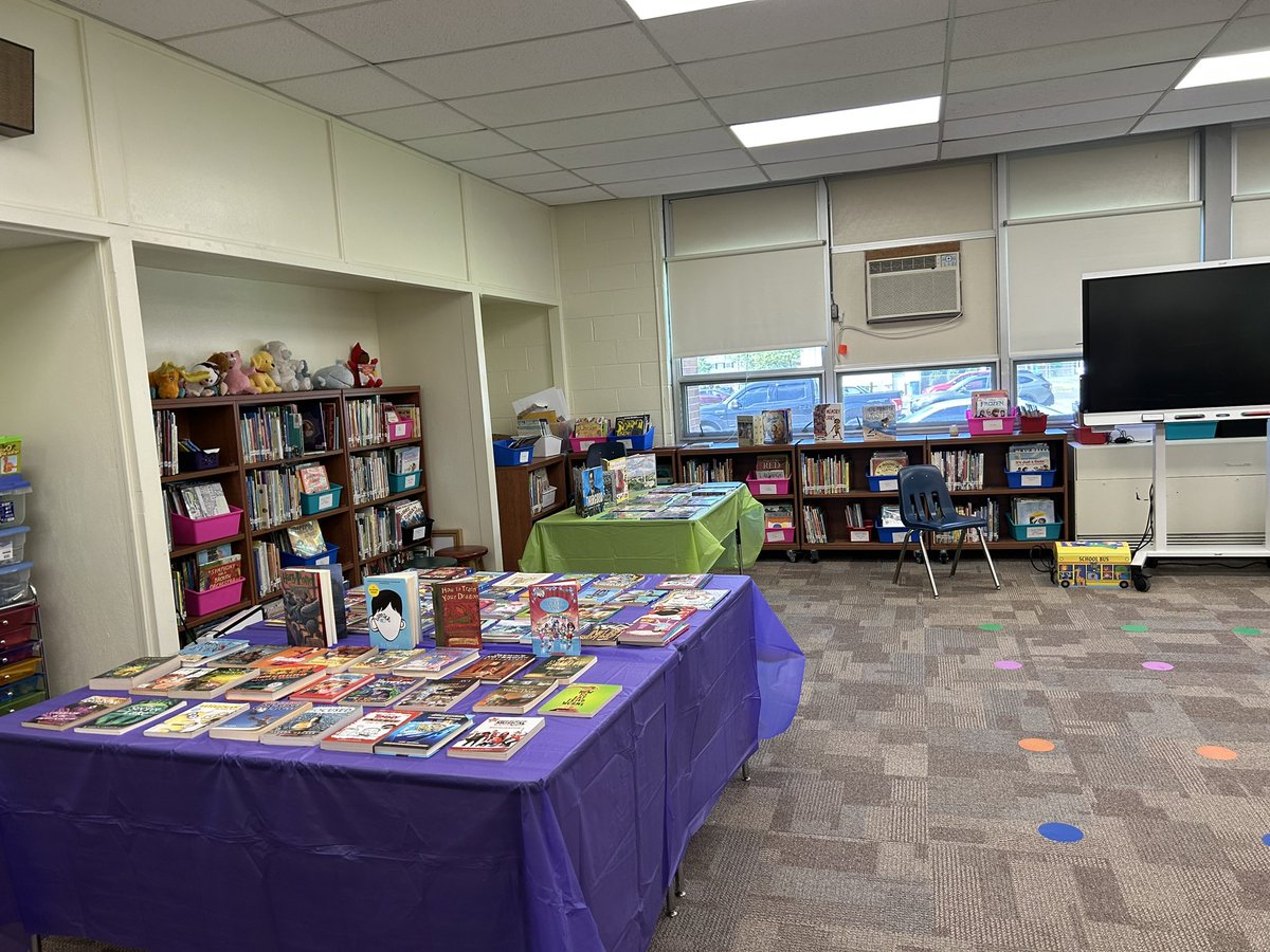 Anastasia Hanneken tweet media