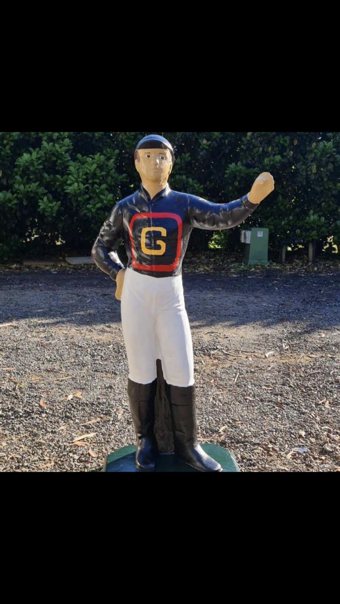 🐎🐎<a href="/ClubMenangle/">Club Menangle</a>  tonight 

💫r4- #1 Luvareschs 
👨🏻‍✈️- Leigh Sutton
👬- Goozdolphin Racing Craig Meyn Darrell and Jake Standen , Joe &amp; Luke Sroba , <a href="/HaleThetomm/">Tony Hale</a> Elissa Tanner &amp; Mitchell Tanner

💫r8- 3 Two Cracked Corn
👨🏻‍✈️- Leigh Sutton
👬- Kirkwood Family <a href="/oats_and/">chaff and oats</a> 

Best of ☘️