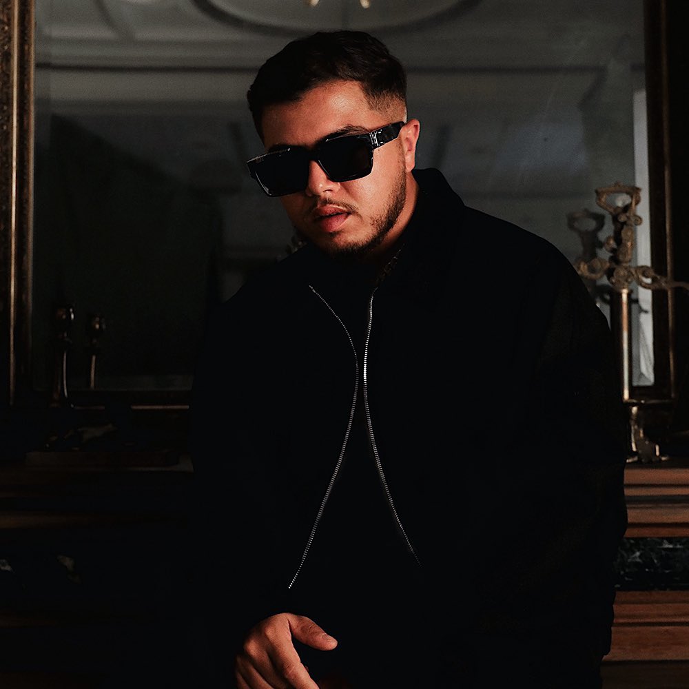 Kulturlesite_'s tweet photo. 🚨 HAMZA annonce un concert à LA DÉFENSE ARENA !! 

40 000 places. 🏟️

🗓️ 5 DÉCEMBRE 2025 https://t.co/b0y9sMz06H