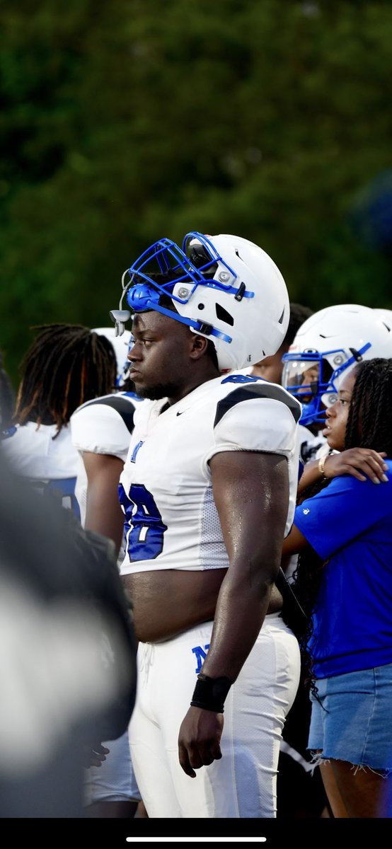 CoachSkelton06's tweet photo. 2025 DL Myles Dixon @Mylesj_Dixon offered by #FortValley @ChadSimmons_ @JeremyO_Johnson @CovNewsSports @RecruitGeorgia #NEWTONBOYZ #CULTURE https://t.co/vjitDv8pep