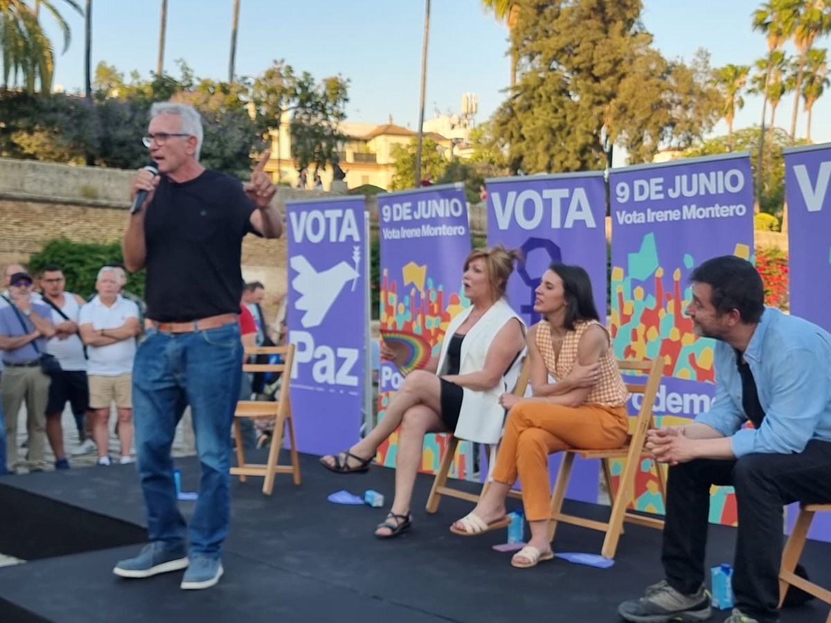 CambrolleMar's tweet photo. 💜 Hoy Sevilla se ha puesto en pie! Con la visita de @IreneMontero 

Hoy los derechos #LGTBIQ se escriben con tinta morada y con la valentía de Irene Montero 🌈 🏳️‍⚧️

#ParaQueLaVidaSea #IreneAEuropa #VotaPodemos ✊🏾 https://t.co/kE4d1Y8grI