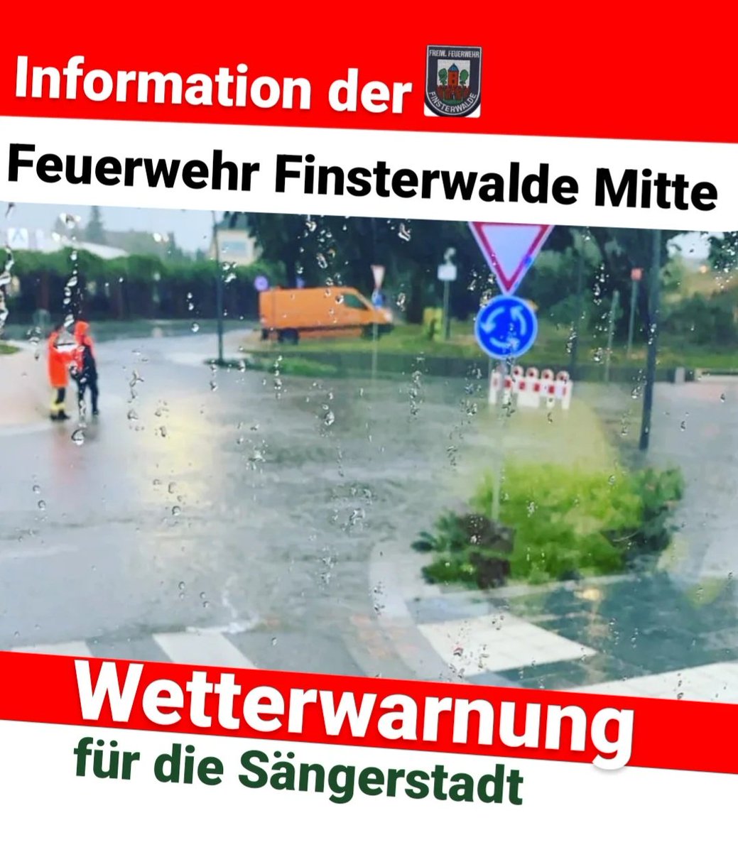 MitteFeuerwehr's tweet photo. ⚠️#Wetterwarnung⚠️ Der @DWD_presse hat für #Finsterwalde eine #Warnung UNWETTER vor SCHWEREM GEWITTER von Sa, 1. Jun, 12:00 – So, 2. Jun 00:00 Uhr ausgerufen. 
Weitere Informationen und Hinweise:
https://t.co/GRubeXabQY

#FinsterwalderFeuerwehr 
#FeuerwehrFinsterwalde 
^tsm https://t.co/SoyDhBlV2Z