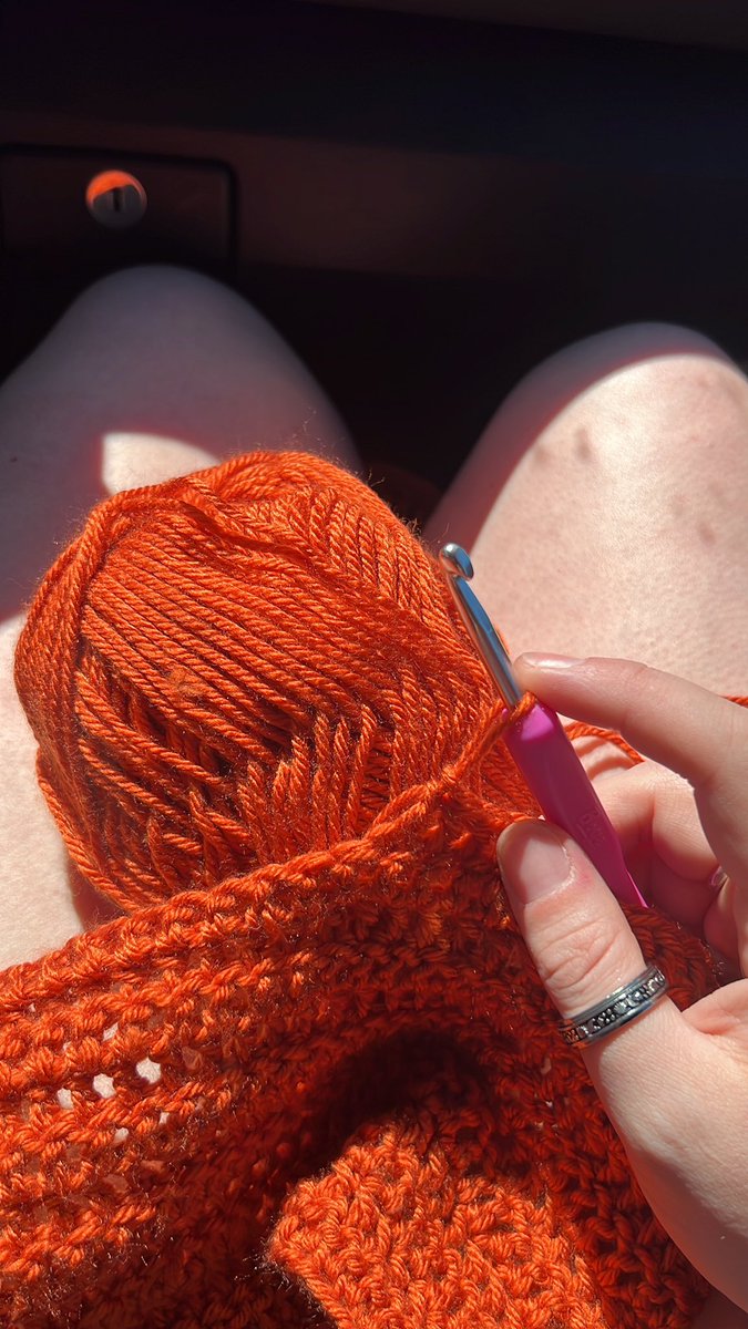 nerdypandacreat's tweet image. Being a passenger princess means I can make more inventory on the way to the event haha