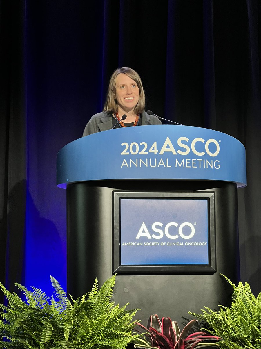 Dr. @BThomPhD presenting on #financialtoxicity screening and referral to counseling @ASCO