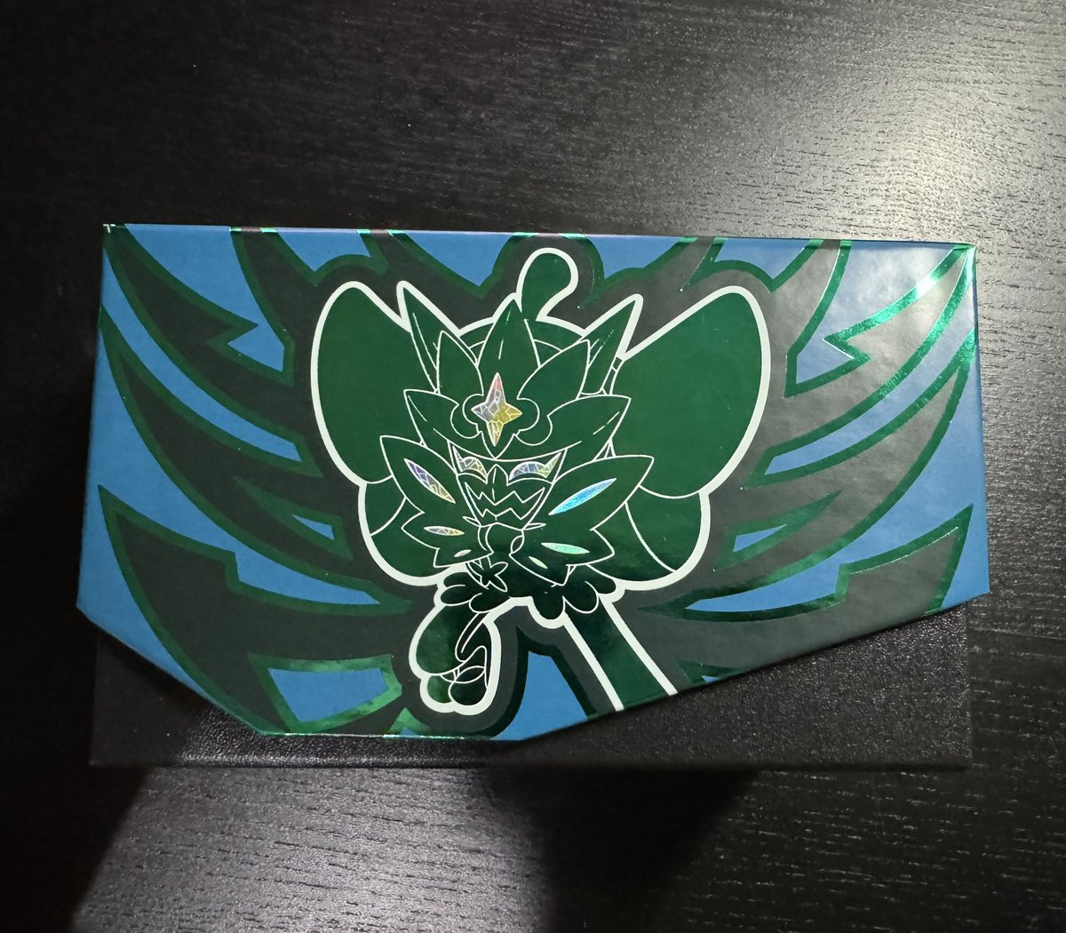 midmoon_art's tweet photo. New Pokemon cards day woop woop
Scarlet and violet
Twilight masquerade box
Hoping for good pulls 🤞🏻🤞🏻
#pokemon #pokemoncard #pokemonbox https://t.co/rjCAnCAWhH