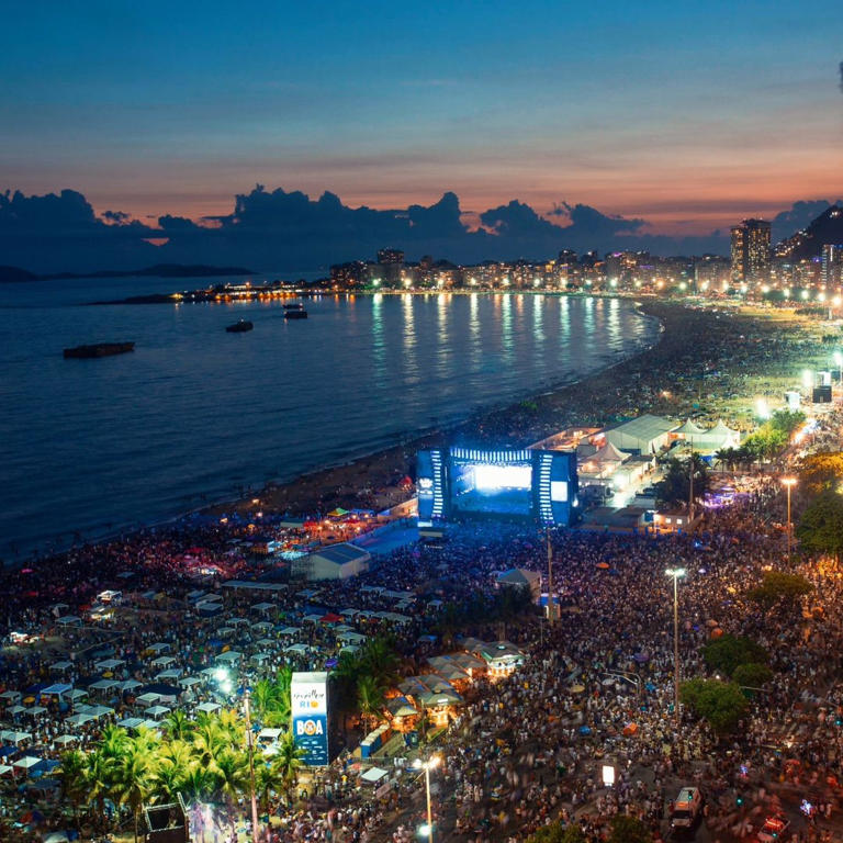 RUMOR | @VEJARio strengthens the rumor of Shakira’s advanced negotiations to perform at Copacabana Beach in May 2025. According to @rafaelarena_, who broke the story, the source comes from someone within the event’s production company. 🇧🇷

Read More: tinyurl.com/4ahwy86m