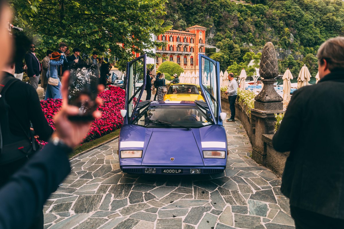 Lamborghini Dallas tweet media