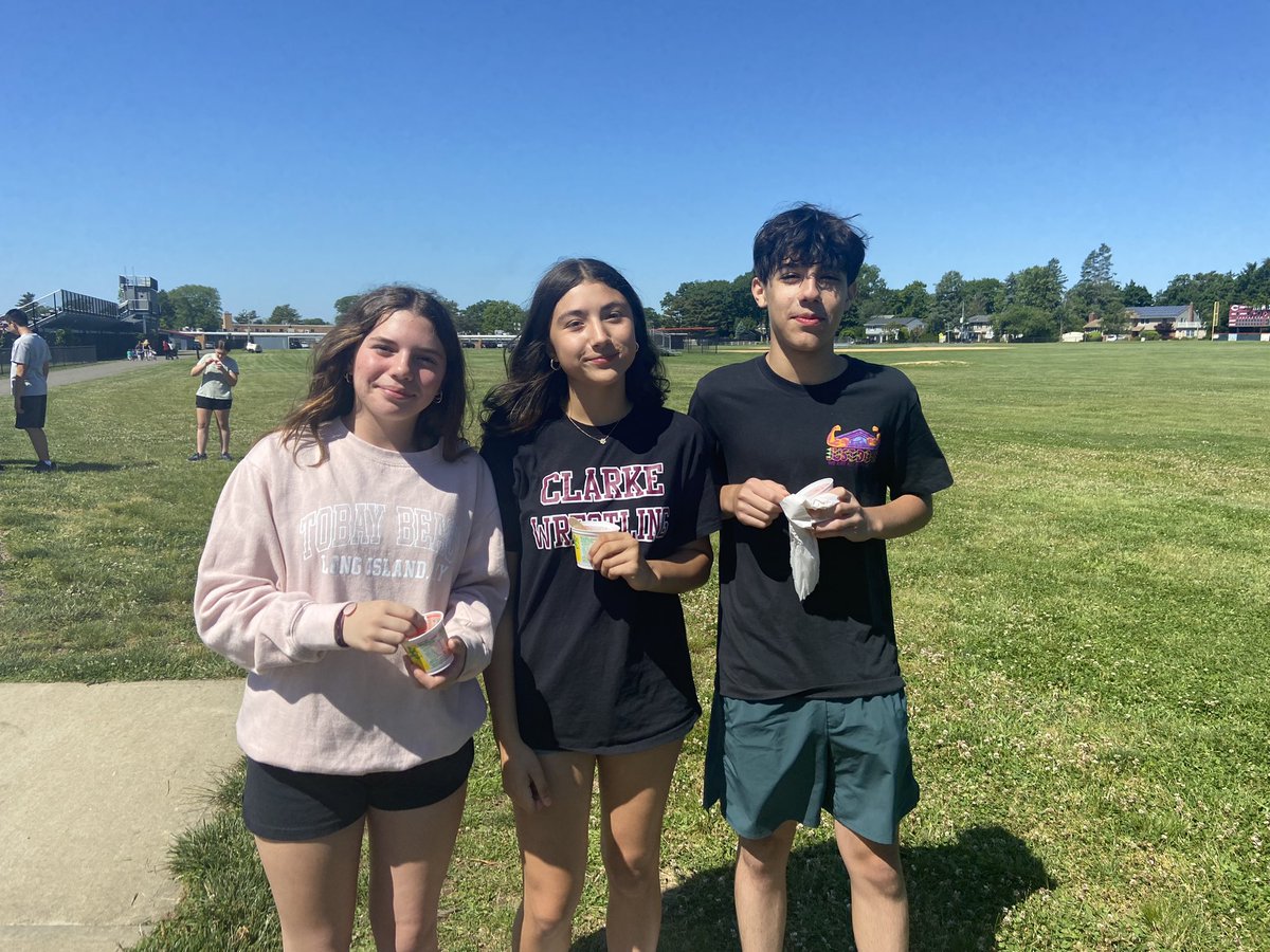 W.T. Clarke Middle School tweet media