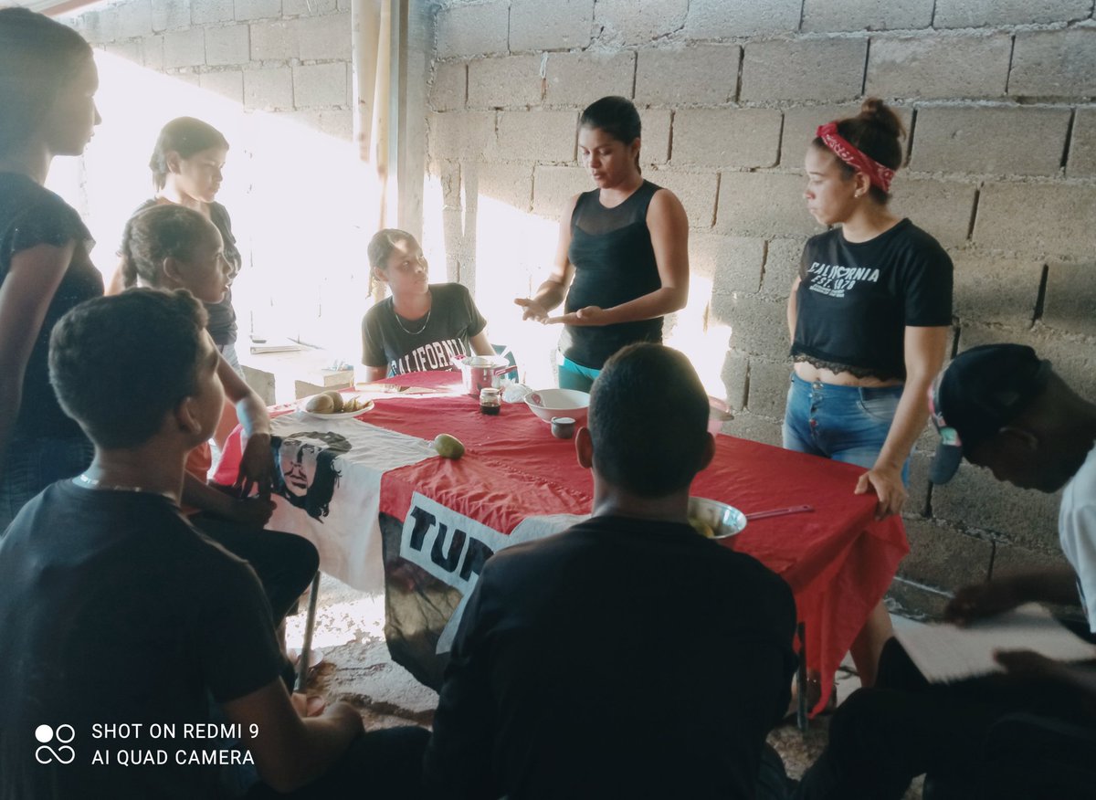AebMrt's tweet photo. En el Mpio.@AebMRT @TupamaroMRT_  El Movi. Micaela Bastida se mantienen en constante formación llevando alegría a nuestras comunidades con consciencia revolucionaria para seguir luchando por la construcción de un mundo mejor 
#UnidosSomosMásFuertes https://t.co/dzcwm9mwM9