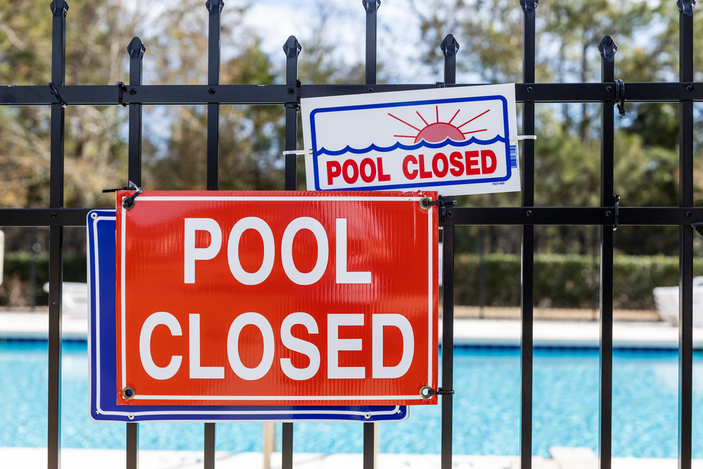 Feeling sick with diarrhea? Don’t swim. Keep contagious germs out of the water. Pool chemicals can’t kill all of these germs, putting other swimmers at risk for diarrhea. #PoeFit #PoeFitActive